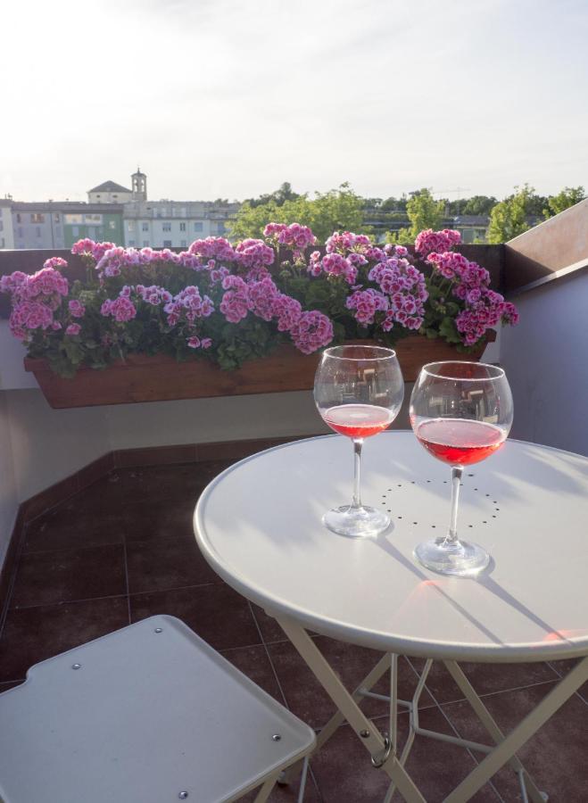 Suite Sul Fiume Парма Екстериор снимка
